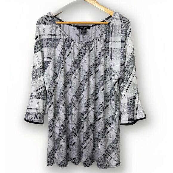 Adele & May Tunic Top Women’s Size 3X Black, Gray, White Plaid Print - Picture 5 of 8